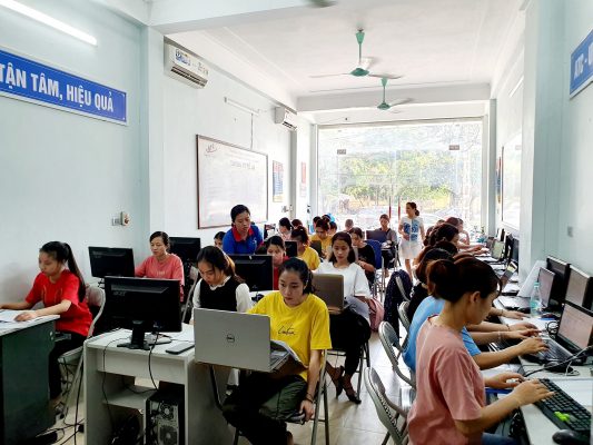 Hoc tin hoc van phong  o Thanh Hoa Định dạng có điều kiện là một trong những chức năng tuyệt vời của excel.Giúp cho bảng tính của mình được 