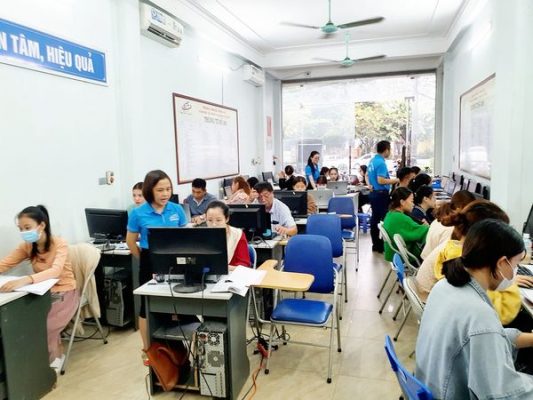 Học kế toán thuế tại Thanh Hoá 60 TUỔI, BÁC VẪN MIỆT MÀI MỖI NGÀY ĐẾN ATC THỰC HÀNH LÀM KẾ TOÁNThầy cô giáo ATC 15 năm kinh nghiệm 