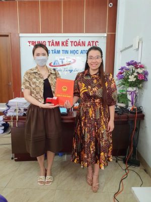 Dịch vụ thành lập công ty ở Thanh Hóa Kế toán ATC vinh dự được mời dự tiệc khai trương đối tác khách hàng Doanh nghiệp bếp Việt Anh...