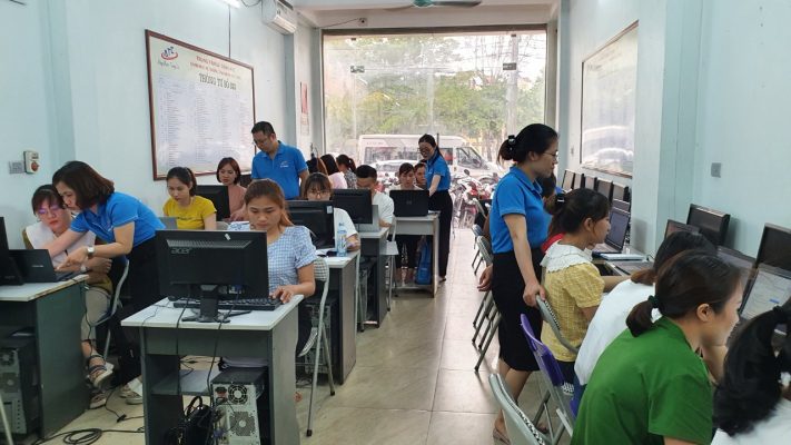 Học tin học tại thanh hóa Có nhiều cách để bạn đánh dấu cộng trừ trong excel, hôm nay tin học ATC xin giới thiệu bạn hai cách sau nhé!