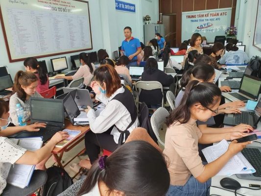 Hoc tin hoc van phong o Thanh Hoa Hướng dẫn cách sử dụng Pivot Table trong Excel 1. Tác dụng của Pivot Table 2. Cách dùng Pivot Table