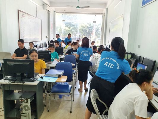 Học tin học văn phòng tại Thanh Hóa Điện không cắt hôm nay là điều ước muốn lớn nhấtTrời ơi ai mất gốc Excel thì tham khảo ngay bí kíp ở