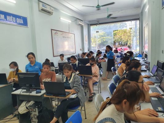 Học tin học cấp tốc ở thanh hóa Nếu excel của bạn không xuống dòng được, bạn hãy tham khảo bài viết sau đây để biết cách sửa nhé!