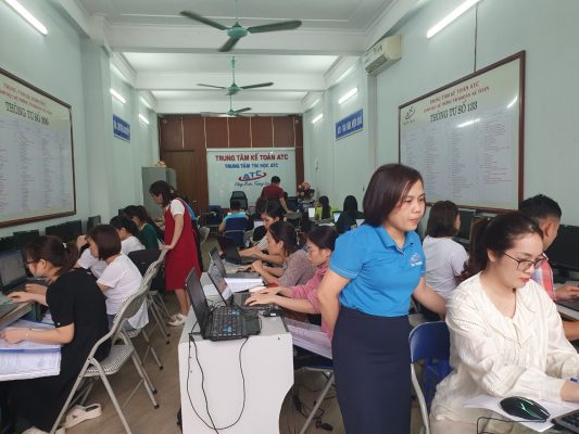 Trung tâm tin học tại thanh hóa Khi chèn ảnh vào word, làm sao để không bị nhảy chữ? Tin học ATC xin chia sẽ cách làm trong bài viết 