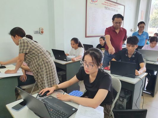 Học tin học văn phòng tại Thanh Hóa Từ excel 2016 trở đi, Microsoft có thêm chức năng draw trong excel. Nếu bạn chưa biết cách sử dụng 