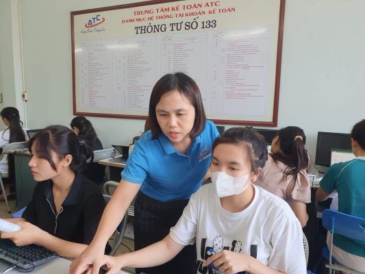 Học tin học văn phòng tại Thanh Hóa Bạn đang khó chịu vì file bị open with, bạn muốn đưa về định dạng ban đầu? Tin học ATC xin chia sẽ 