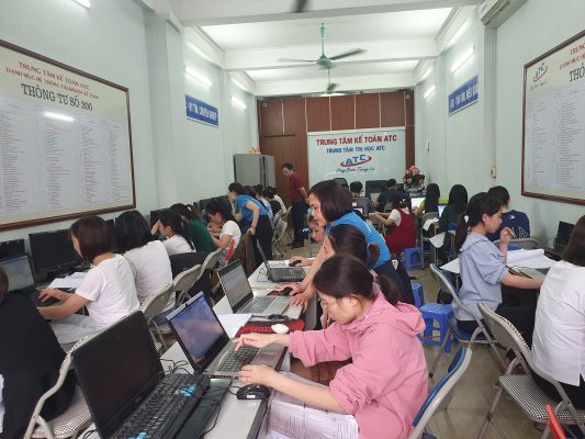 Trung tâm tin học ở thanh hóa Bạn đã biết cách tắt, chặn windows update? Tin học ATC xin chia sẽ đến bạn đọc những cách làm sau nhé!