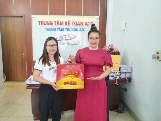 Học kế toán ở thanh hóa Ngày 20 tháng 11, ngày Nhà giáo Việt Nam, không chỉ là dịp để học sinh tri ân thầy cô, mà còn là cơ hội để các thầy 