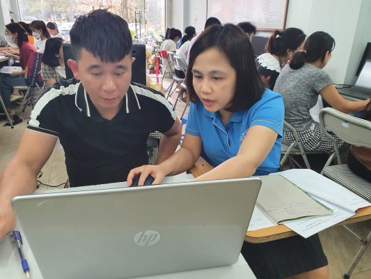 Hoc tin hoc o thanh hoa "Không quan trọng là nhanh hay chậm, quan trọng là bạn vẫn tiến lên mỗi ngày" Câu nói này là lời nhắc nhở sâu sắc