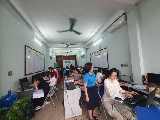 Hoc tin hoc cap toc o thanh hoa "Theo đuổi đam mê, thành công sẽ đuổi theo bạn"Câu nói chứa đựng một triết lý sống sâu sắc và đầy cảm