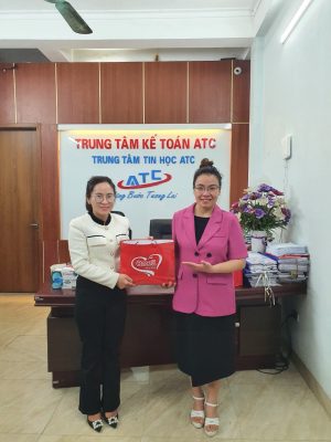 Hoc tin hoc o thanh hoa Kho báu vĩnh hằng mang tên Tri thứcCâu nói "Tri thức là kho báu không bao giờ mất giá" là một chân lý sâu sắc về