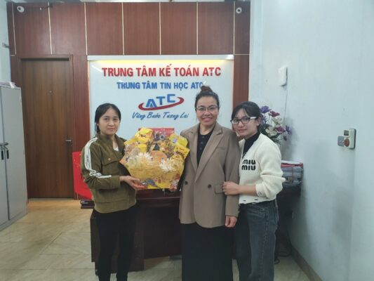 Trung tâm tin học ở thanh hóa “Hãy nhớ rằng mỗi ngày chính là một cơ hội để bạn thay đổi cuộc sống.”Cuộc đời không đo bằng số năm ta sống,